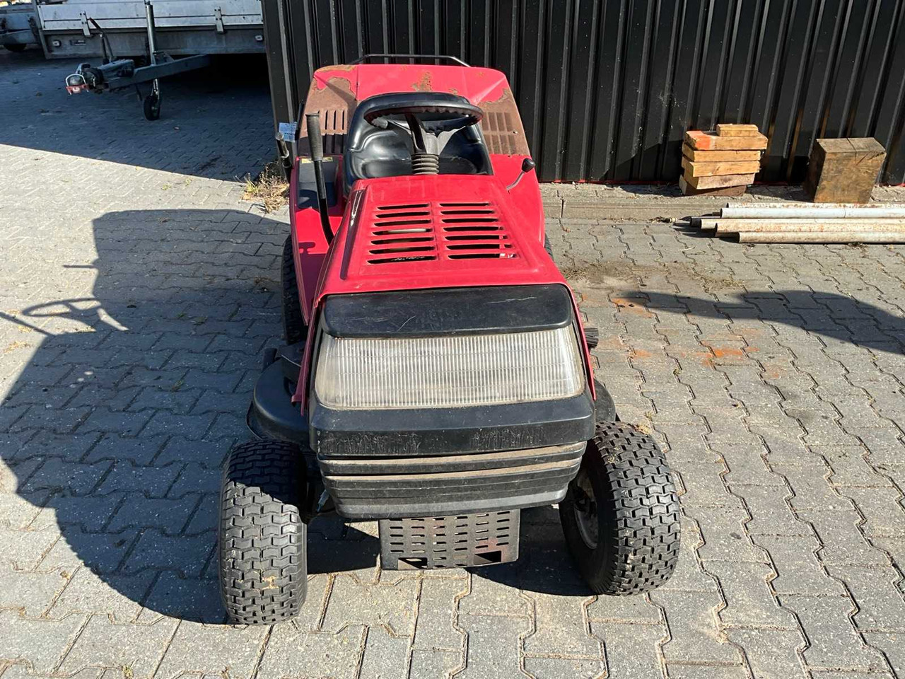 MTD Eurotrack 18/102 - Gazonmaaier: afbeelding 2 MTD Eurotrack 18/102 - Gazonmaaier: afbeelding 2