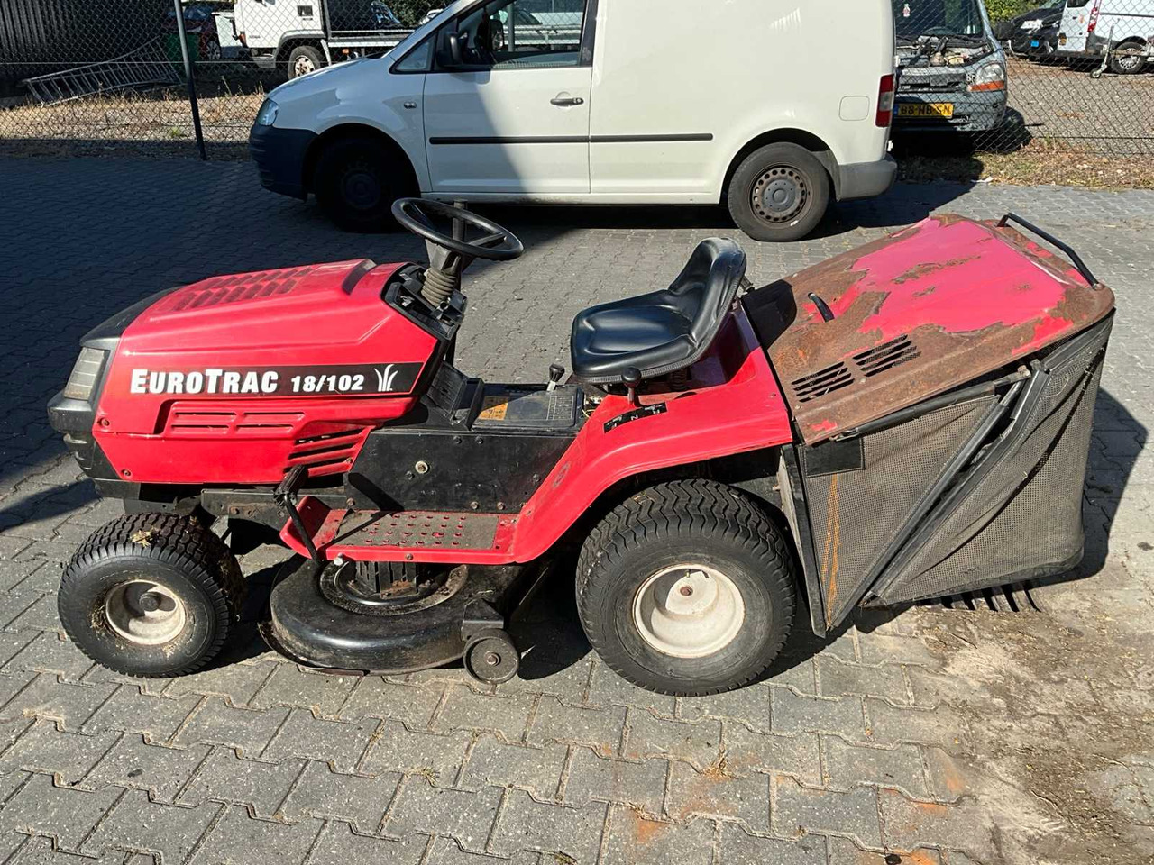 MTD Eurotrack 18/102 - Gazonmaaier: afbeelding 4 MTD Eurotrack 18/102 - Gazonmaaier: afbeelding 4