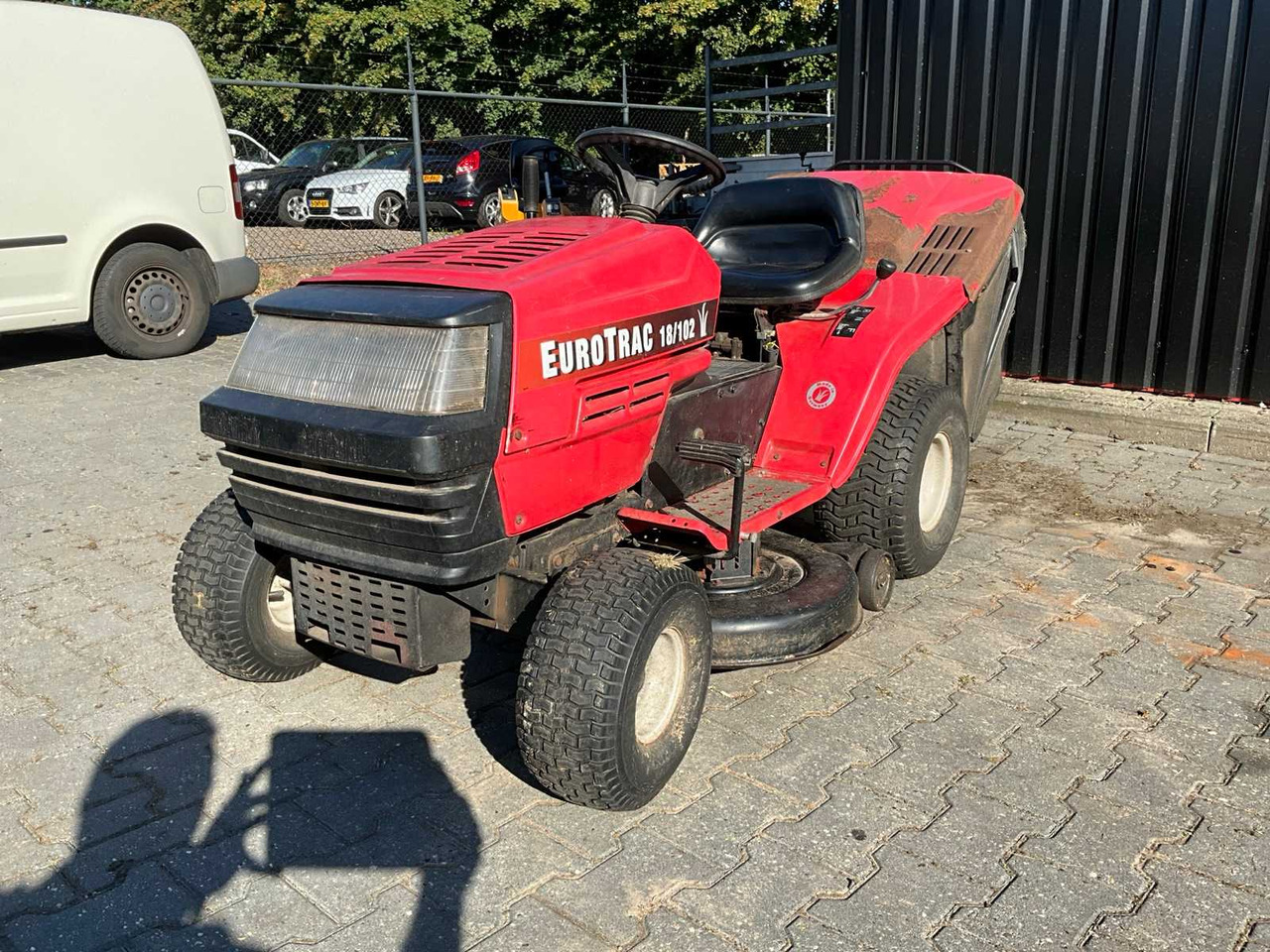 MTD Eurotrack 18/102 - Gazonmaaier: afbeelding 1 MTD Eurotrack 18/102 - Gazonmaaier: afbeelding 1