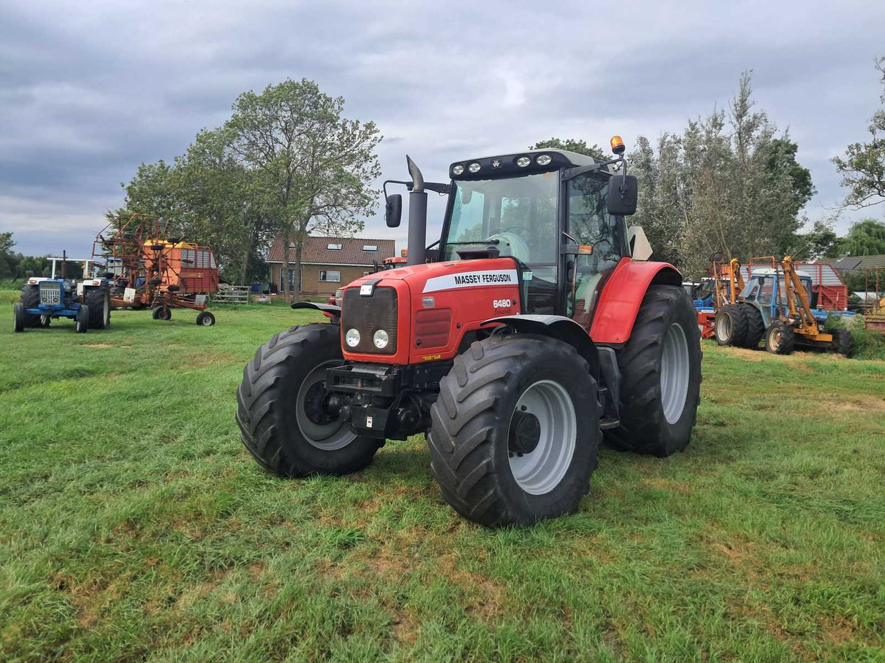 Massey ferguson 6480 - Tractor: afbeelding 1 Massey ferguson 6480 - Tractor: afbeelding 1