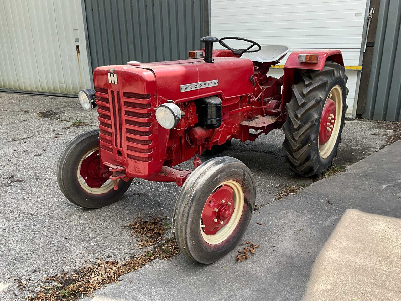 Mc cormick international D-439 - Tractor: afbeelding 1 Mc cormick international D-439 - Tractor: afbeelding 1