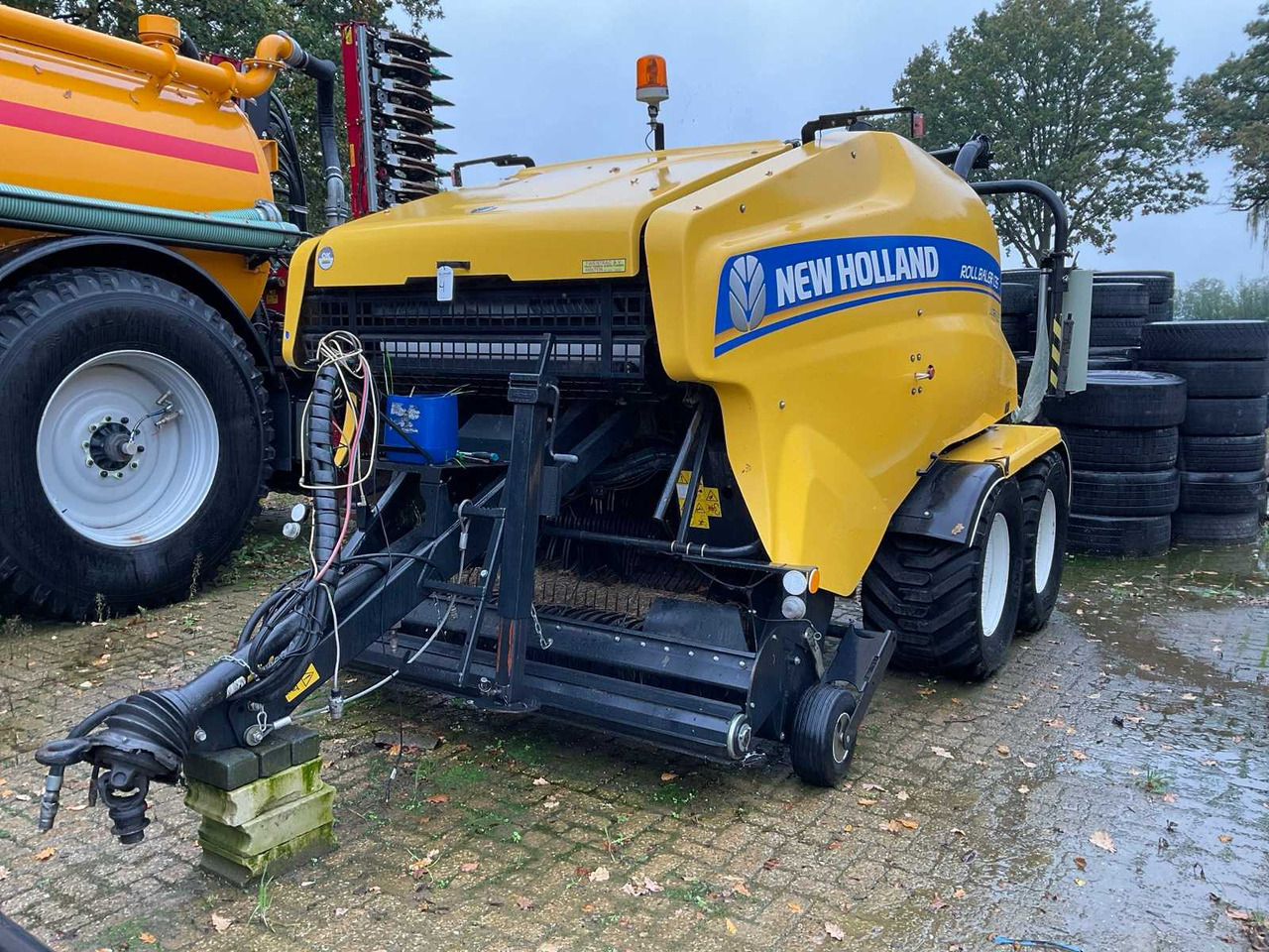 New Holland RB135 ULTRA - Wikkelaar: afbeelding 1 New Holland RB135 ULTRA - Wikkelaar: afbeelding 1