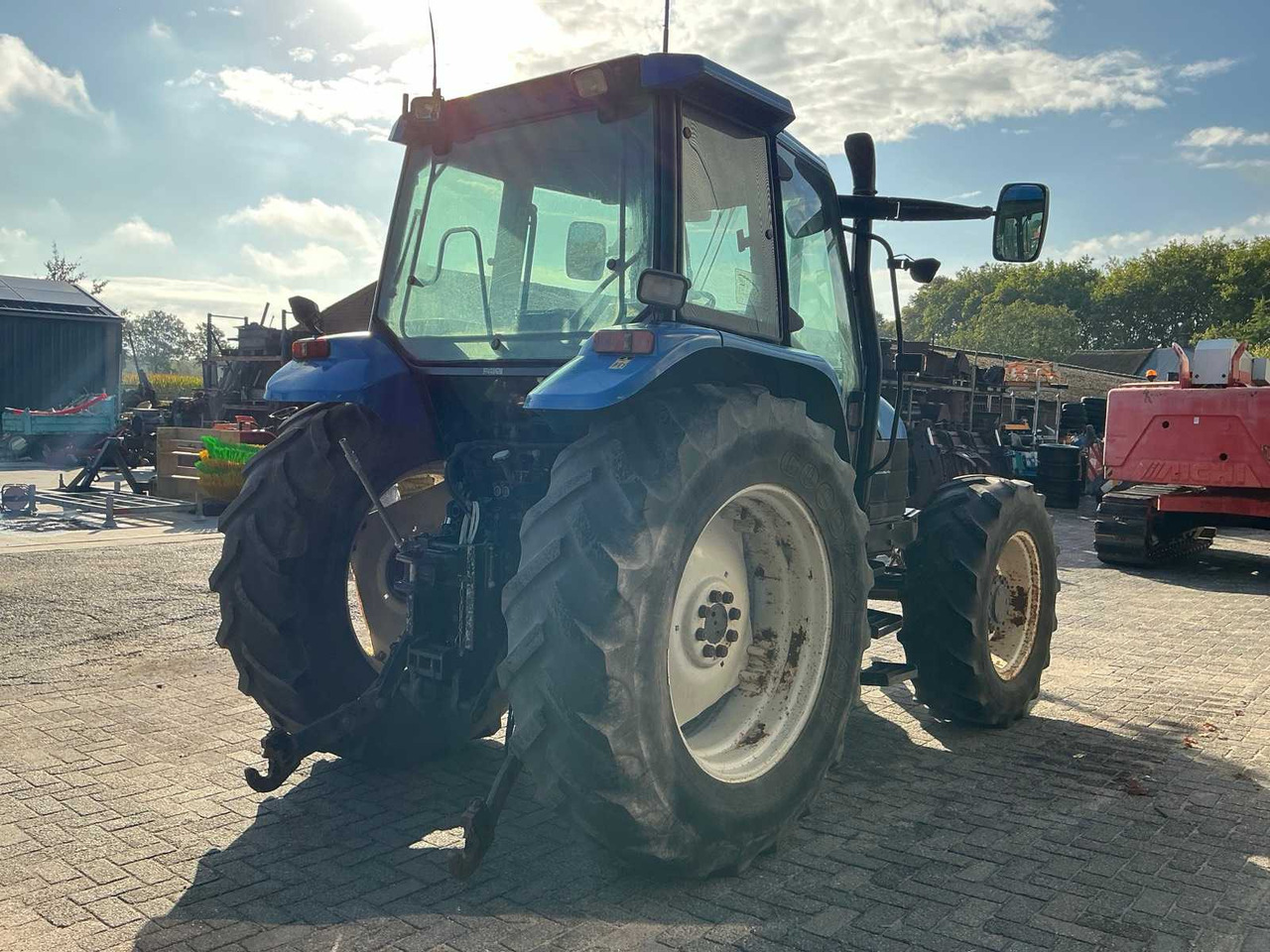 New Holland TS100 - Tractor: afbeelding 5 New Holland TS100 - Tractor: afbeelding 5