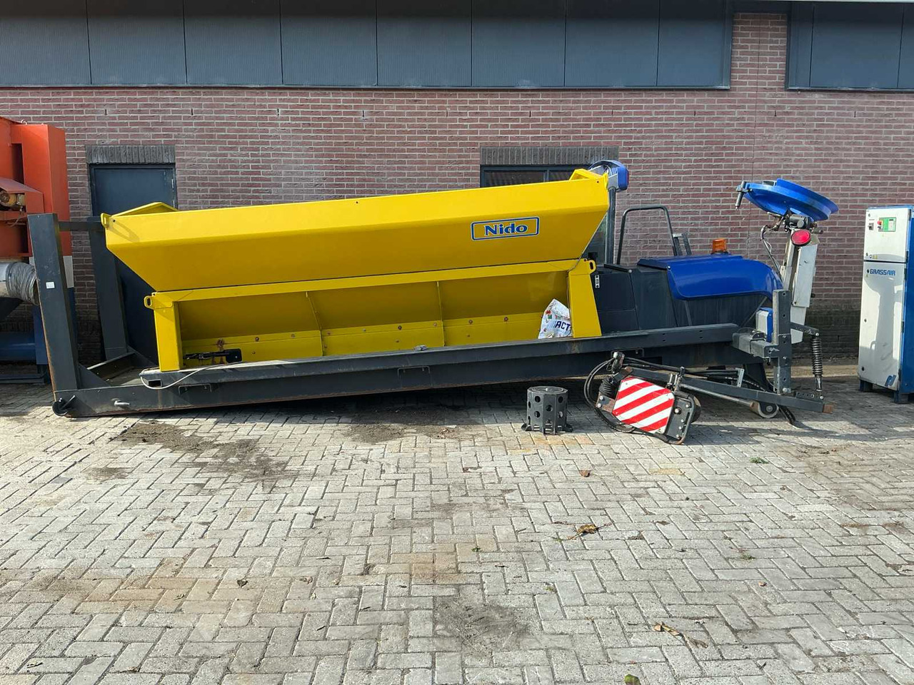 Nido Stratos - Zout/ Zandstrooier: afbeelding 2 Nido Stratos - Zout/ Zandstrooier: afbeelding 2