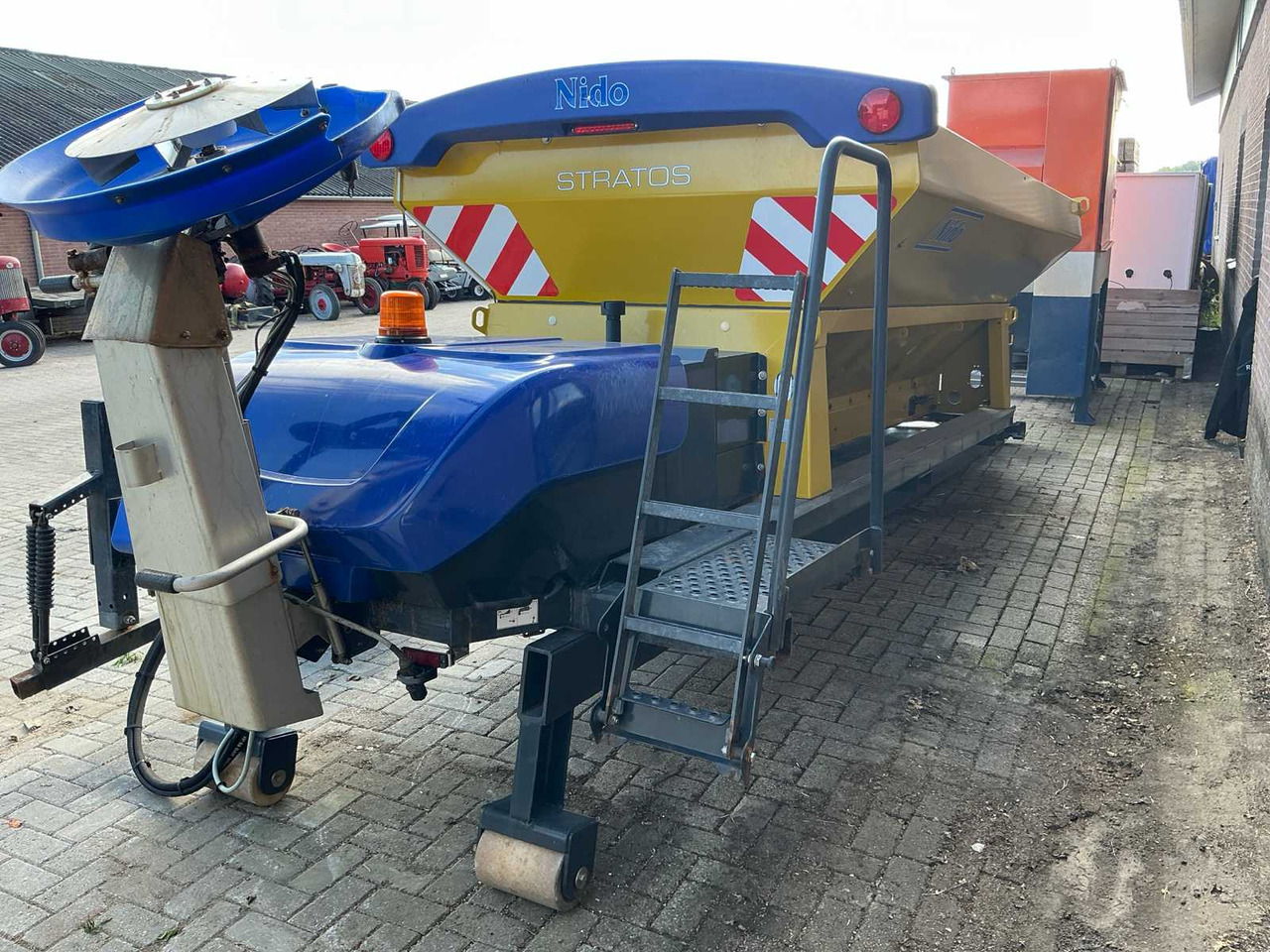 Nido Stratos - Zout/ Zandstrooier: afbeelding 4 Nido Stratos - Zout/ Zandstrooier: afbeelding 4