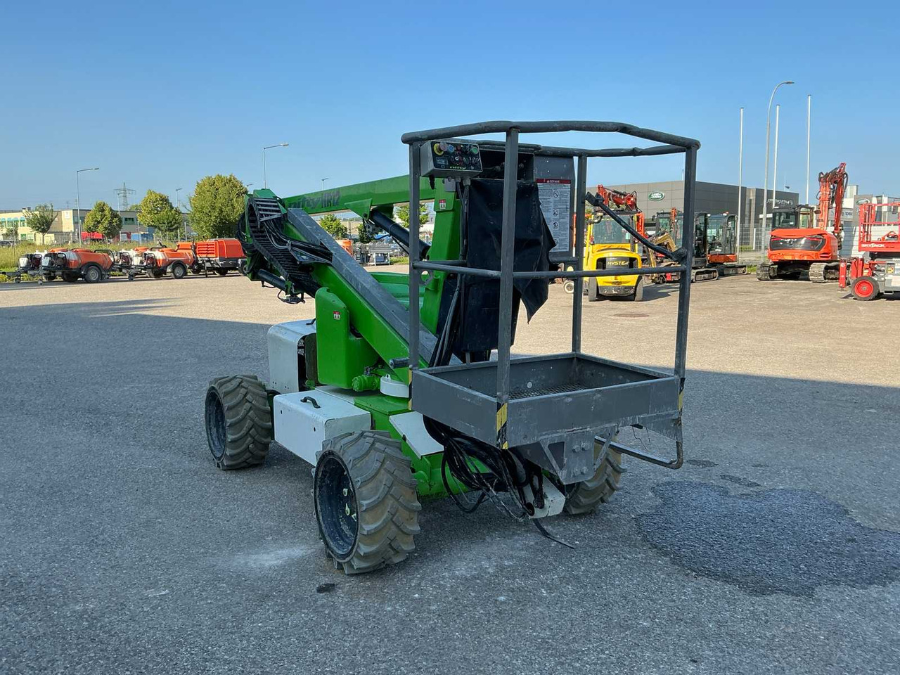 Nifty HR12DE 4WD Mk1b - Hoogwerker: afbeelding 3 Nifty HR12DE 4WD Mk1b - Hoogwerker: afbeelding 3