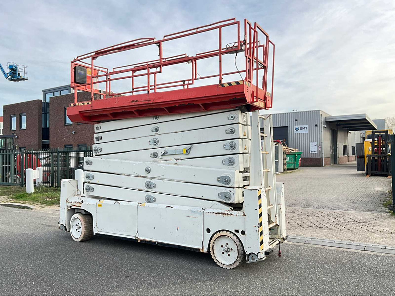 PB - S225-12ES - AERIAL PLATFORM WORKING HEIGHT 22,5 METERS, YEAR OF MANUFACTURE 2011 - Hoogwerker: afbeelding 4 PB - S225-12ES - AERIAL PLATFORM WORKING HEIGHT 22,5 METERS, YEAR OF MANUFACTURE 2011 - Hoogwerker: afbeelding 4