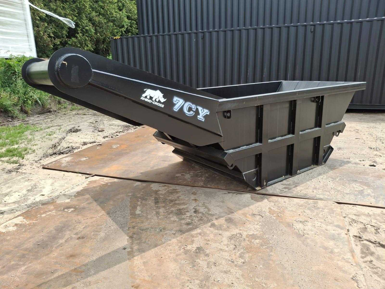 Rhino-cross 7 kuub - Portaalcontainer: afbeelding 1 Rhino-cross 7 kuub - Portaalcontainer: afbeelding 1