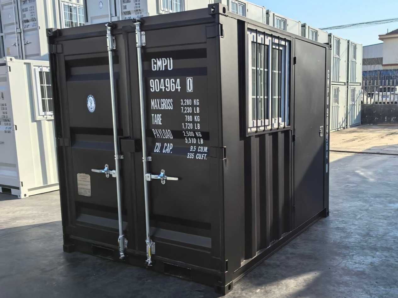 Rhino-cross-containers 9ft met deur en raam - Zeecontainer: afbeelding 1 Rhino-cross-containers 9ft met deur en raam - Zeecontainer: afbeelding 1