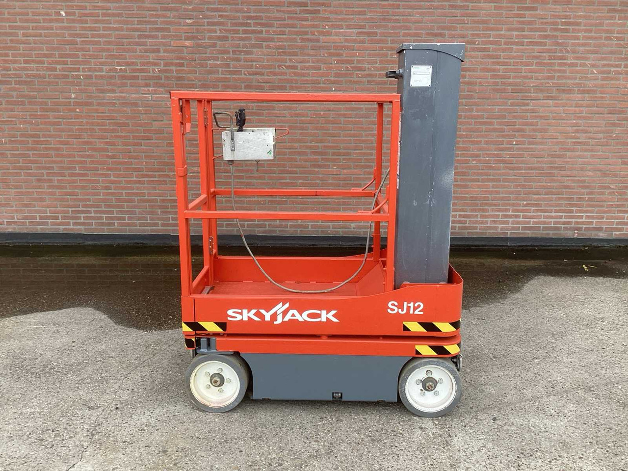 SKYJACK SJ12 - Hoogwerker: afbeelding 2 SKYJACK SJ12 - Hoogwerker: afbeelding 2