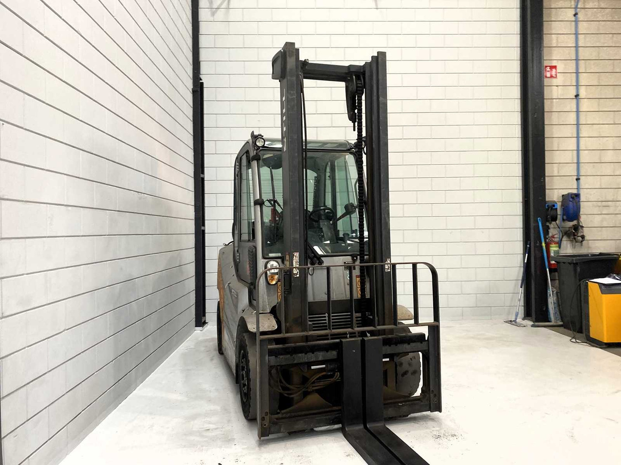 STILL - 2016 - RX 70-40 T - FORKLIFT - Heftruck: afbeelding 5 STILL - 2016 - RX 70-40 T - FORKLIFT - Heftruck: afbeelding 5