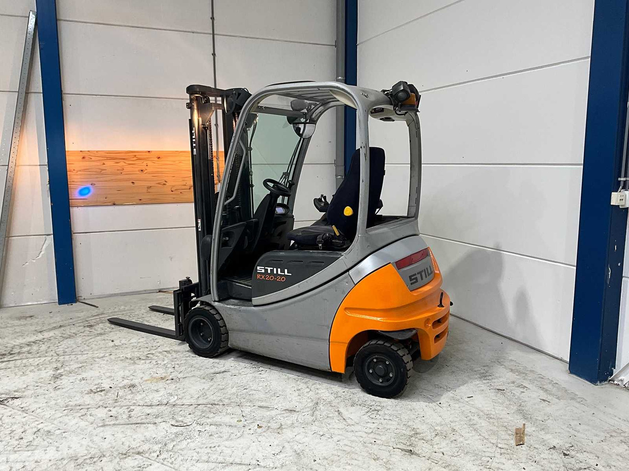STILL - RX20-20 - FORKLIFT TRUCKS - 2011 - Heftruck: afbeelding 3 STILL - RX20-20 - FORKLIFT TRUCKS - 2011 - Heftruck: afbeelding 3