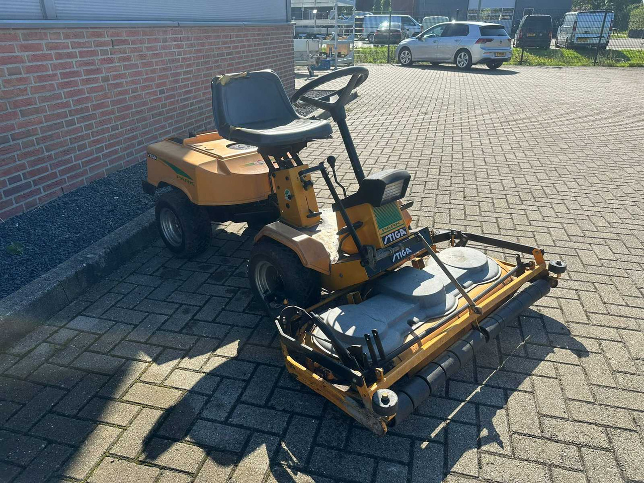 Stiga park - Gazonmaaier: afbeelding 2 Stiga park - Gazonmaaier: afbeelding 2