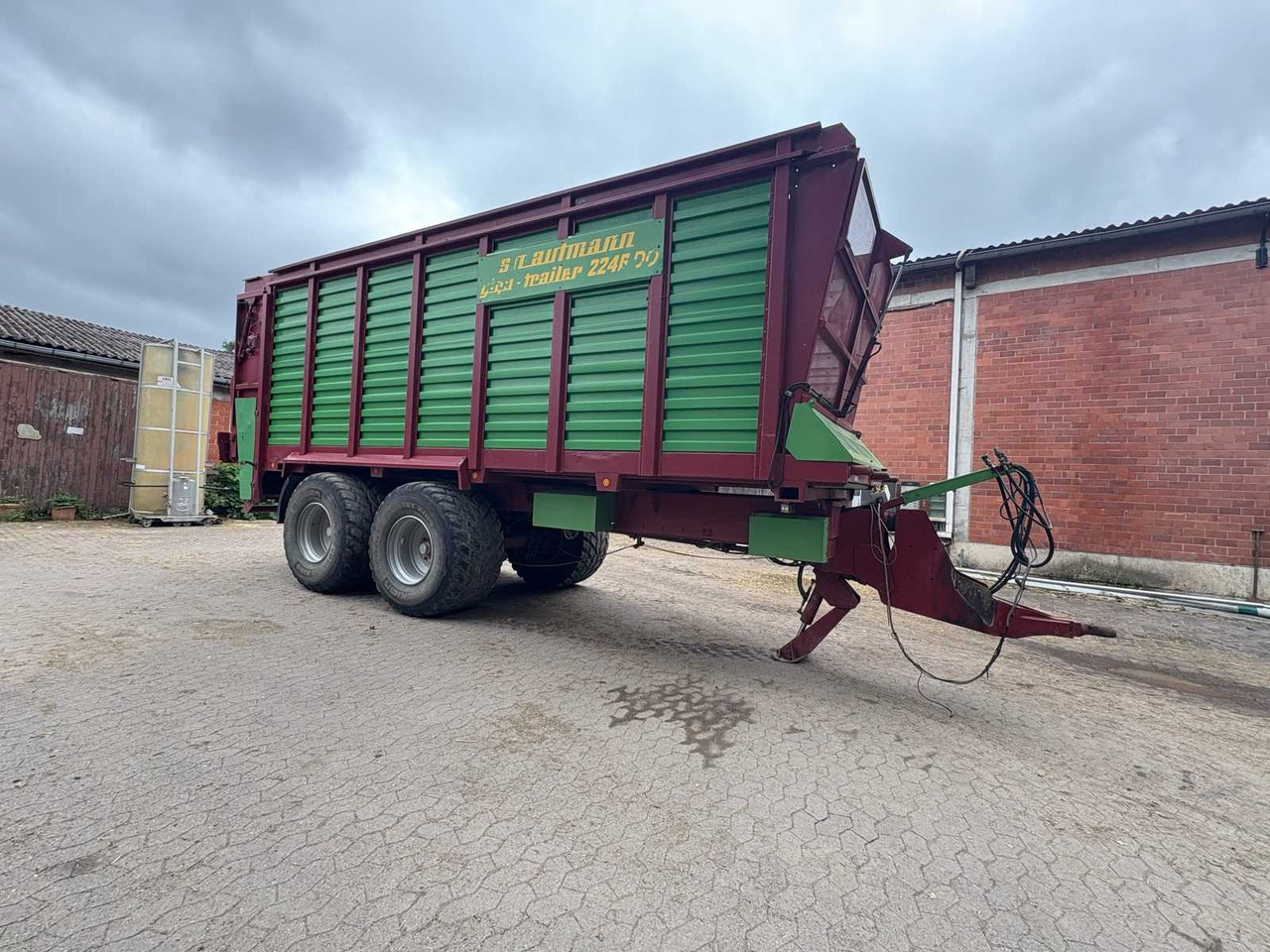 Strautmann Giga - Trailer 2246 DO - Landbouwaanhanger: afbeelding 2 Strautmann Giga - Trailer 2246 DO - Landbouwaanhanger: afbeelding 2