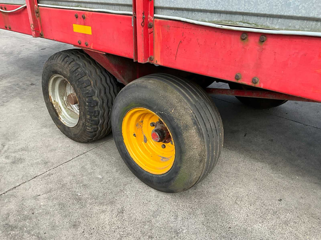 Opraapwagen Taarup 1030: afbeelding 14