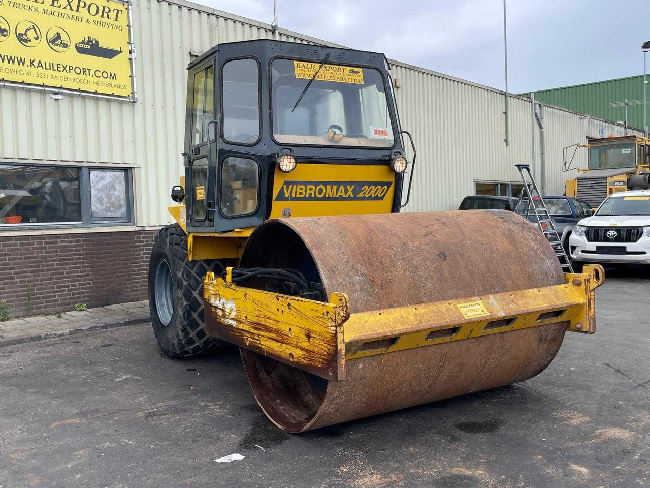 Vibromax 2000 Compactor Roller 12.5T 3.765H - Schapenpootwals/ Grondverdichter: afbeelding 2 Vibromax 2000 Compactor Roller 12.5T 3.765H - Schapenpootwals/ Grondverdichter: afbeelding 2