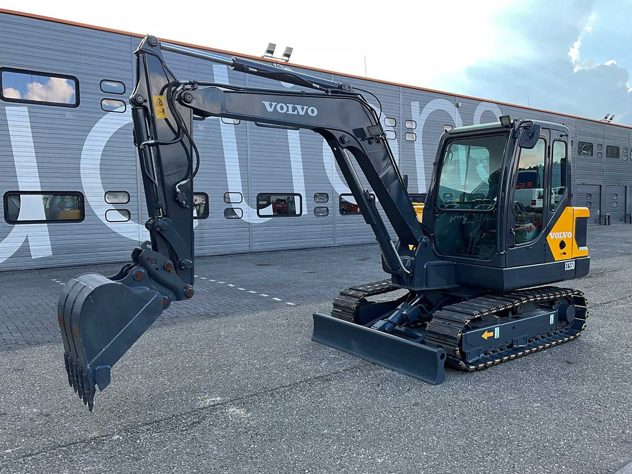 Volvo ED55D - Rupsgraafmachine: afbeelding 1 Volvo ED55D - Rupsgraafmachine: afbeelding 1
