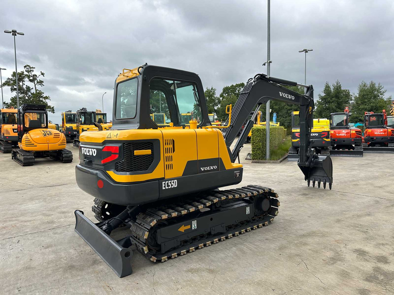 Volvo VOLVO - 2017 - EC55D - MIDI EXCAVATOR - Rupsgraafmachine: afbeelding 4 Volvo VOLVO - 2017 - EC55D - MIDI EXCAVATOR - Rupsgraafmachine: afbeelding 4