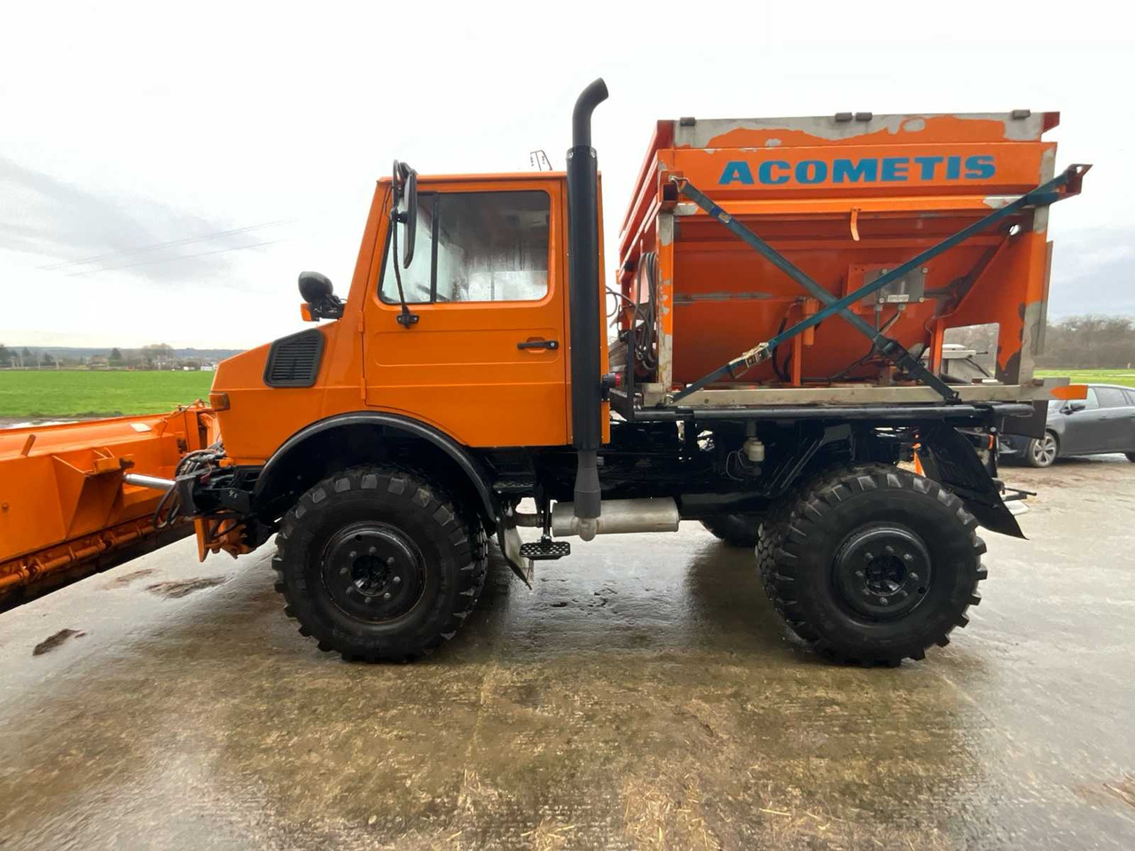 1990 MERCEDES UNIMOG 1600 TRUCK - Vrachtwagen: afbeelding 2 1990 MERCEDES UNIMOG 1600 TRUCK - Vrachtwagen: afbeelding 2