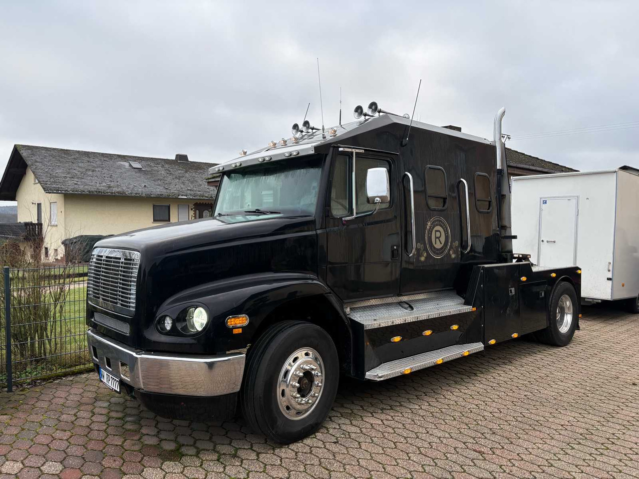 1999 FORD THX26MO – UNIQUE US SHOW TRUCK WITH LIVING SPACE CONVERSION - Vrachtwagen: afbeelding 1 1999 FORD THX26MO – UNIQUE US SHOW TRUCK WITH LIVING SPACE CONVERSION - Vrachtwagen: afbeelding 1