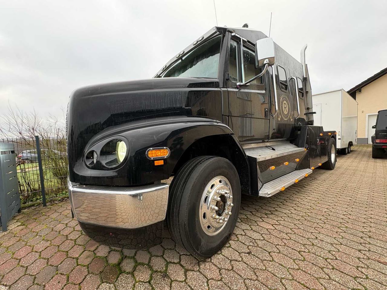1999 FORD THX26MO – UNIQUE US SHOW TRUCK WITH LIVING SPACE CONVERSION - Vrachtwagen: afbeelding 3 1999 FORD THX26MO – UNIQUE US SHOW TRUCK WITH LIVING SPACE CONVERSION - Vrachtwagen: afbeelding 3