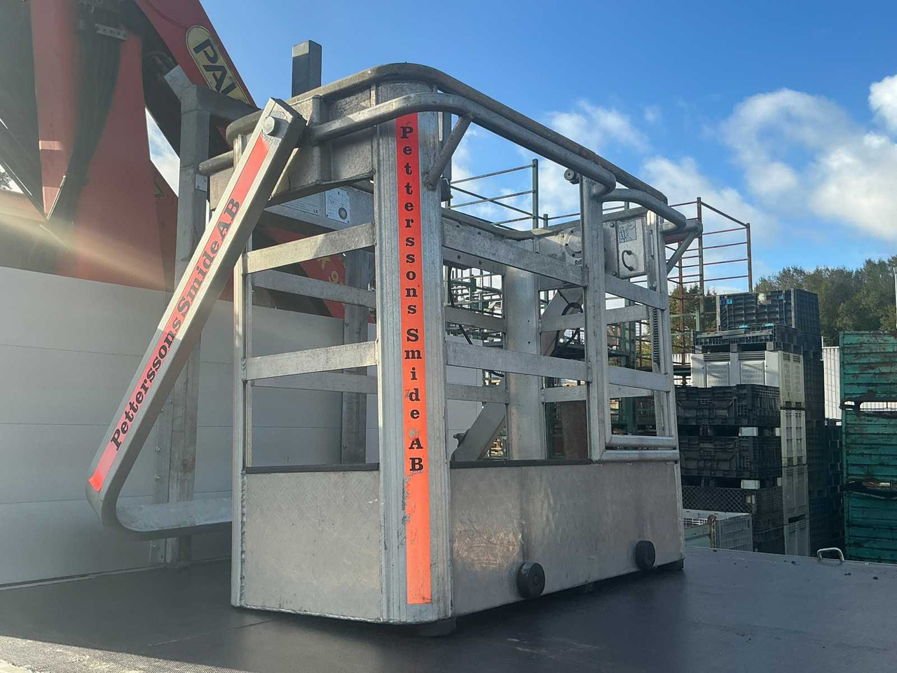 2002 MERCEDES-BENZ UNIMOG U2150L WITH PALFINGER PK 9501 CRANE AND AERIAL PLATFORM - Vrachtwagen: afbeelding 5 2002 MERCEDES-BENZ UNIMOG U2150L WITH PALFINGER PK 9501 CRANE AND AERIAL PLATFORM - Vrachtwagen: afbeelding 5