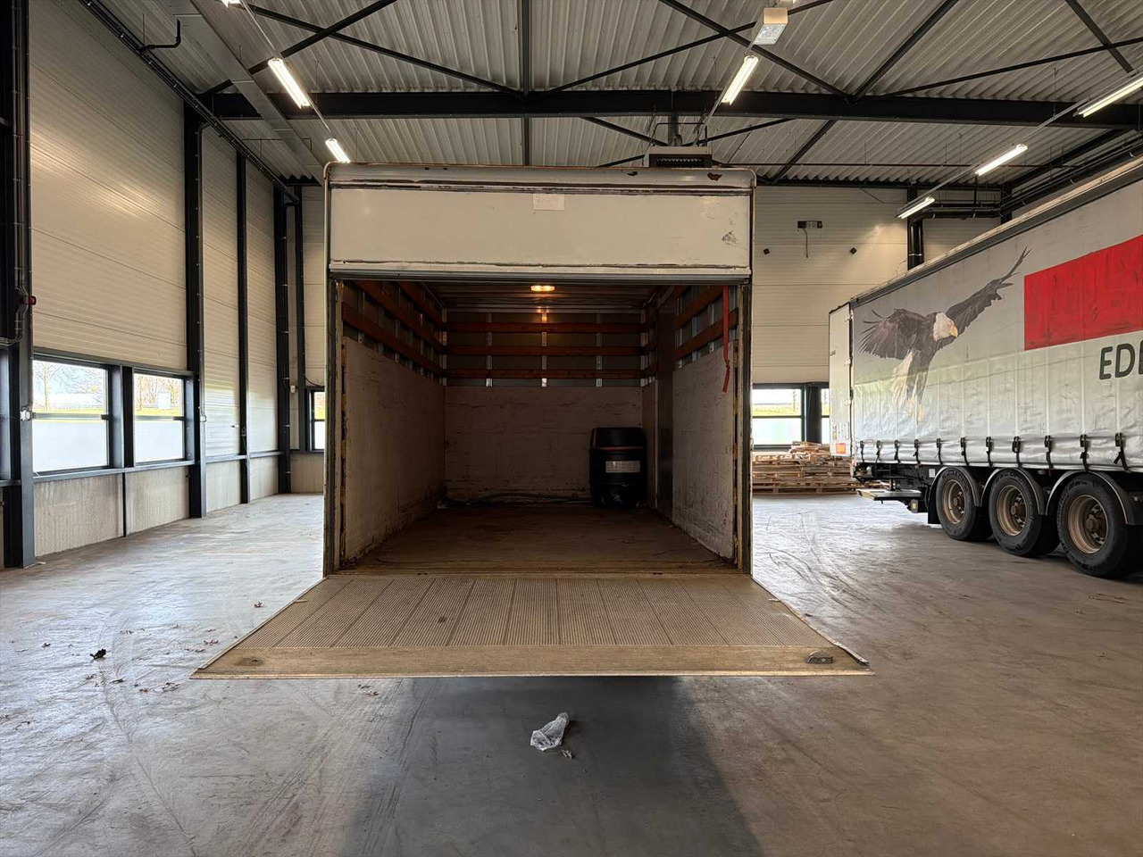 2007 IVECO TRUCK - Vrachtwagen: afbeelding 5 2007 IVECO TRUCK - Vrachtwagen: afbeelding 5