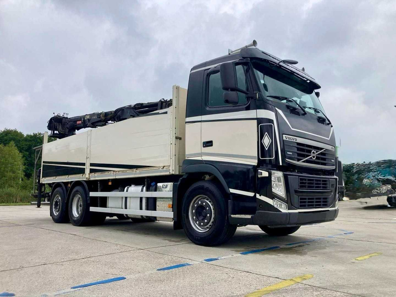2013 VOLVO FH CRANE TRUCK - TRUCK - Vrachtwagen: afbeelding 3 2013 VOLVO FH CRANE TRUCK - TRUCK - Vrachtwagen: afbeelding 3
