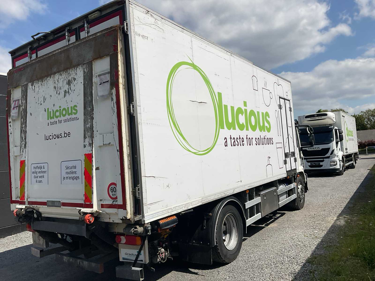 2015 IVECO 190EL FRIDGE TRUCK - Vrachtwagen: afbeelding 4 2015 IVECO 190EL FRIDGE TRUCK - Vrachtwagen: afbeelding 4