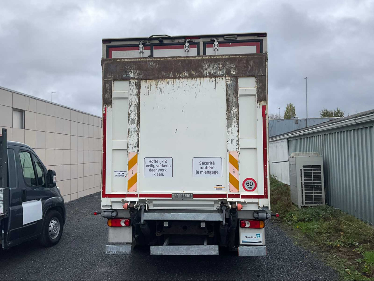 2015 IVECO IG160E2CA FRIGERATED TRUCK - Vrachtwagen: afbeelding 4 2015 IVECO IG160E2CA FRIGERATED TRUCK - Vrachtwagen: afbeelding 4