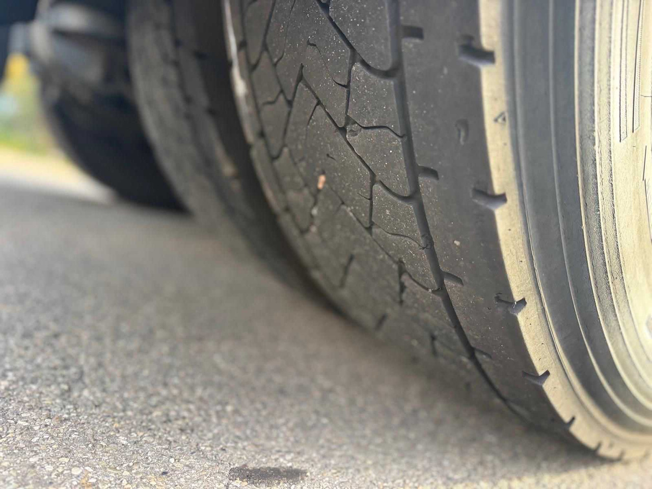 Vrachtwagen 2019 MERCEDES ACTROS 1845 TRUCK: afbeelding 18