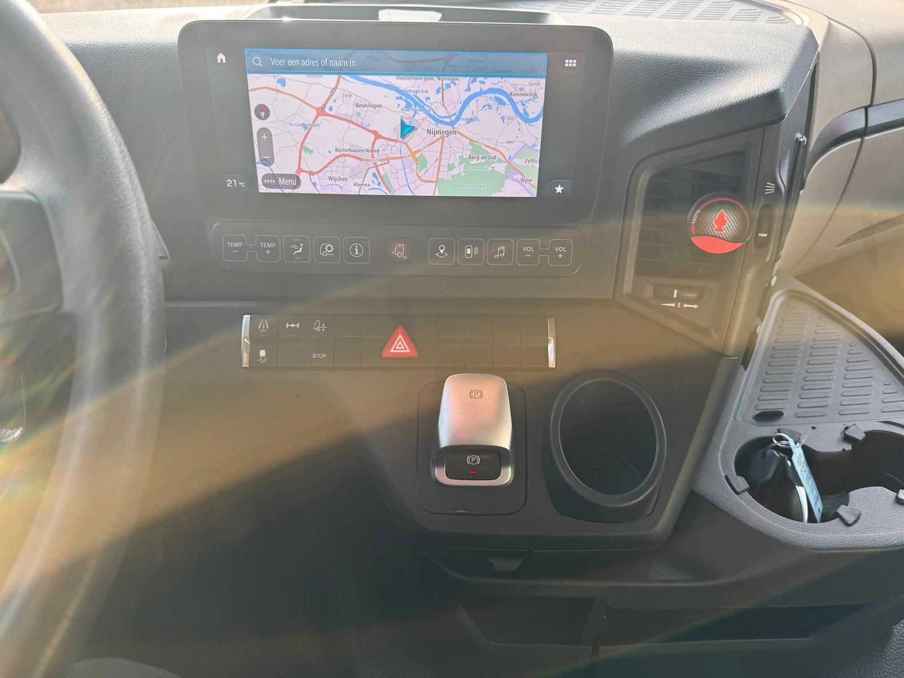 Vrachtwagen 2019 MERCEDES ACTROS 1845 TRUCK: afbeelding 12