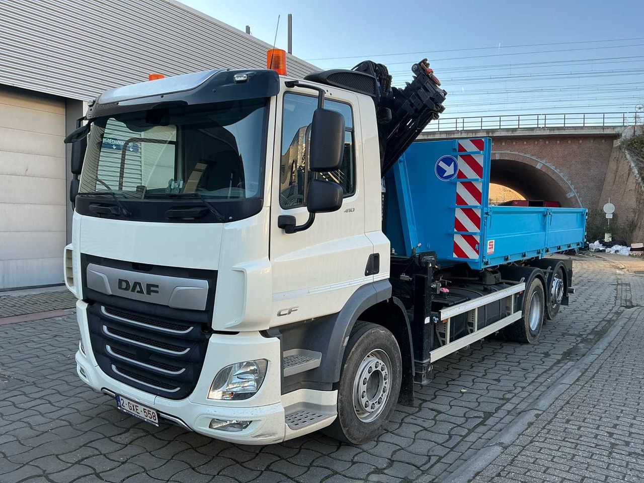 2020 DAF CF 410 FAN TRUCK + HOOK LIFT + LOADING CRANE + CONTAINER - Vrachtwagen: afbeelding 1 2020 DAF CF 410 FAN TRUCK + HOOK LIFT + LOADING CRANE + CONTAINER - Vrachtwagen: afbeelding 1