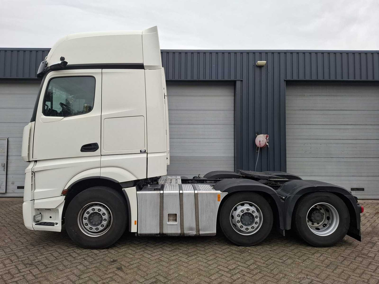 2022 MERCEDES-BENZ ACTROS 2545 6X2 GIGASPACE TRUCK - Vrachtwagen: afbeelding 4 2022 MERCEDES-BENZ ACTROS 2545 6X2 GIGASPACE TRUCK - Vrachtwagen: afbeelding 4