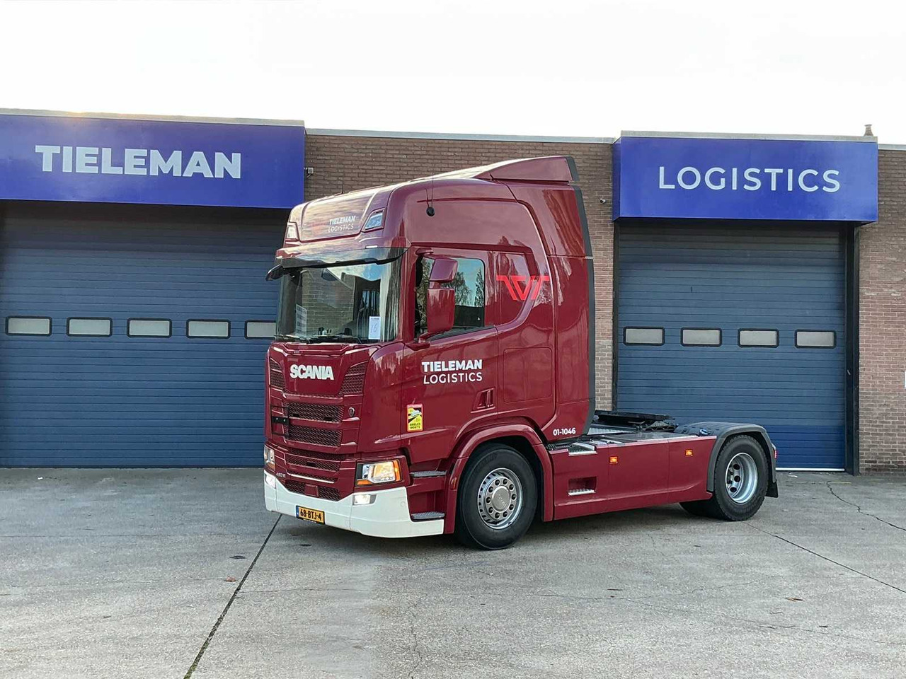 2022 SCANIA R460 SEMI-TRAILER TRACTOR - Vrachtwagen: afbeelding 1 2022 SCANIA R460 SEMI-TRAILER TRACTOR - Vrachtwagen: afbeelding 1