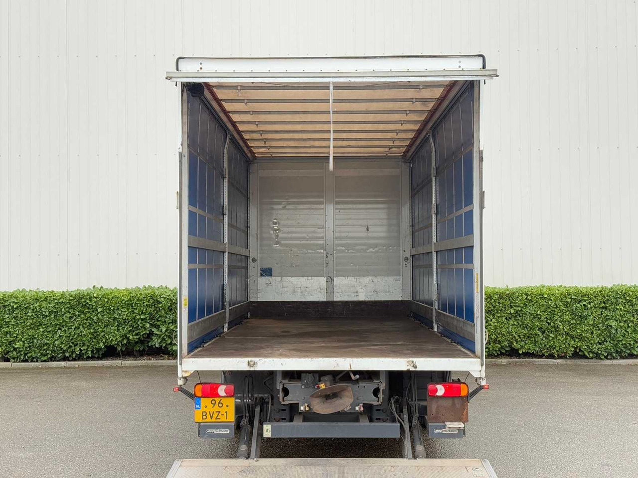 DAF - LF 45 - TRUCK - 2012 - Vrachtwagen: afbeelding 4 DAF - LF 45 - TRUCK - 2012 - Vrachtwagen: afbeelding 4