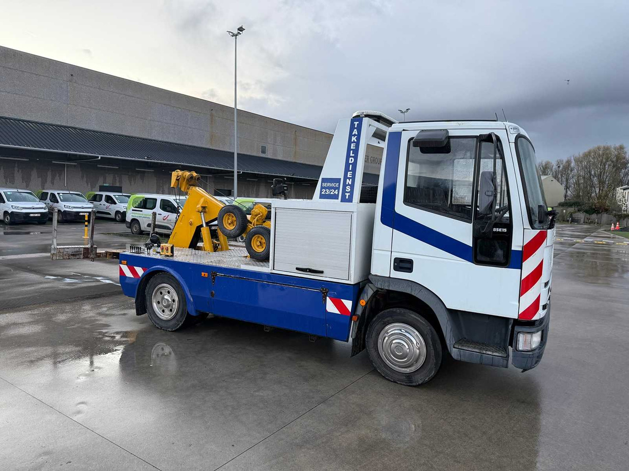 IVECO - 2000 - 80E 15/75 - TRUCK - Vrachtwagen: afbeelding 1 IVECO - 2000 - 80E 15/75 - TRUCK - Vrachtwagen: afbeelding 1