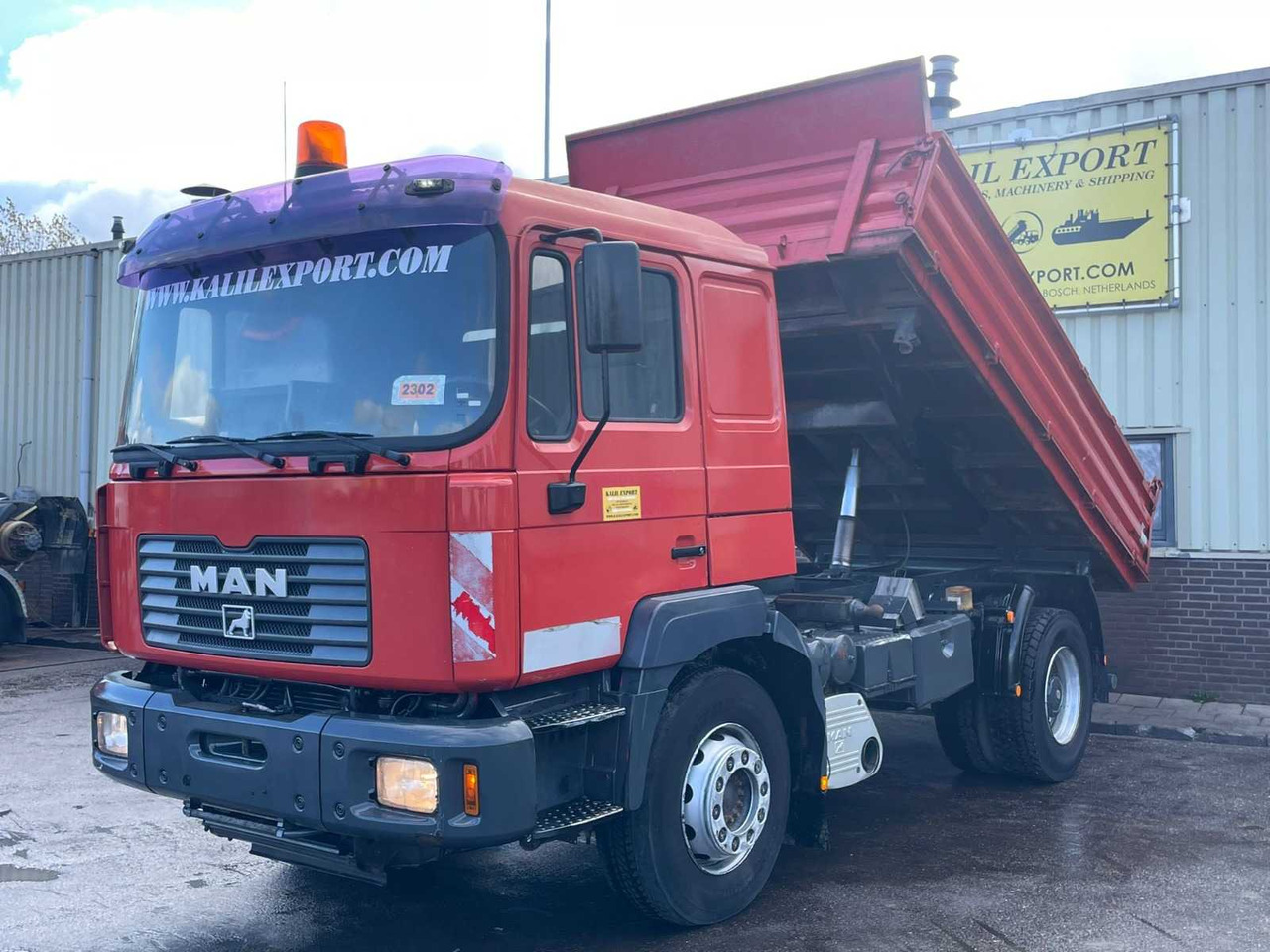 MAN - 1999 - 18.310 TIPPER - TRUCK - Vrachtwagen: afbeelding 2 MAN - 1999 - 18.310 TIPPER - TRUCK - Vrachtwagen: afbeelding 2