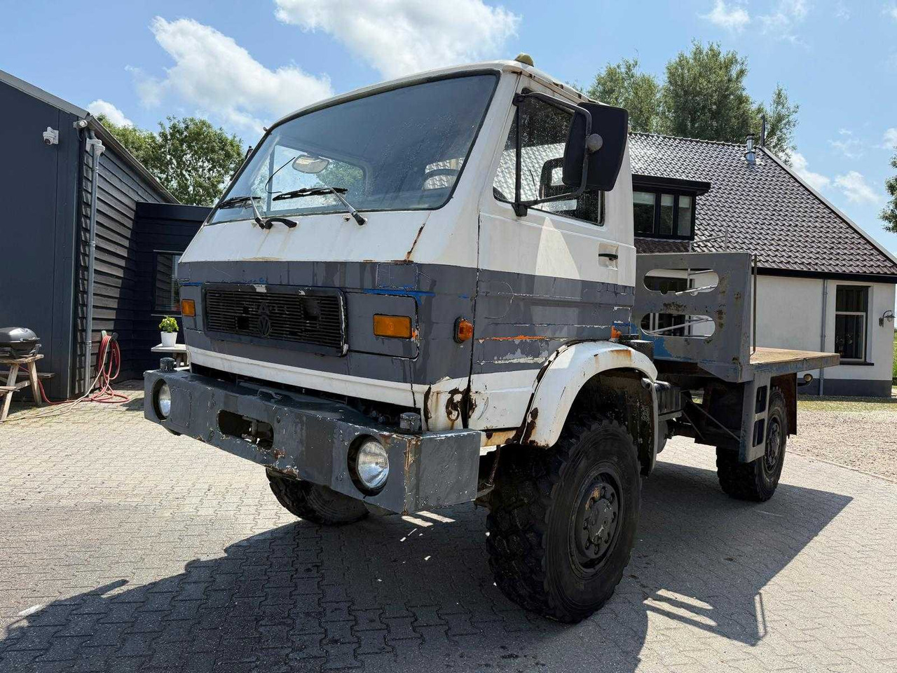 MAN - 4X4 - TRUCK - Vrachtwagen: afbeelding 1 MAN - 4X4 - TRUCK - Vrachtwagen: afbeelding 1