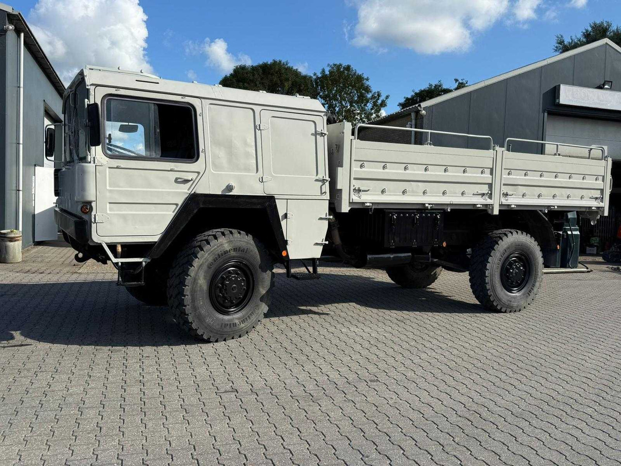 MAN - CAT 1 4X4 V8 - TRUCK - Vrachtwagen: afbeelding 1 MAN - CAT 1 4X4 V8 - TRUCK - Vrachtwagen: afbeelding 1