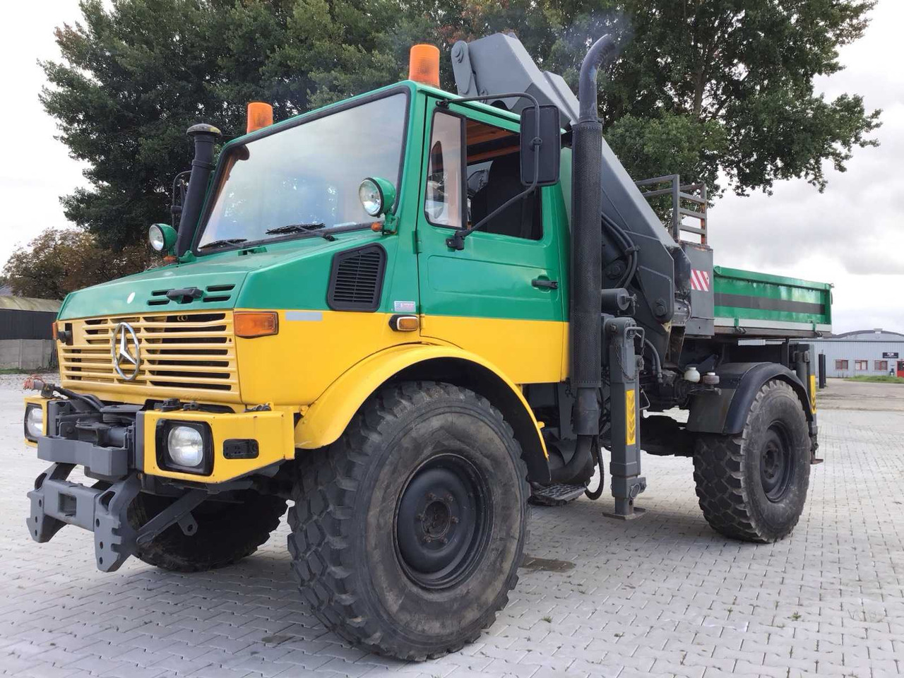 MERCEDES-BENZ - UNIMOG U 1300 L - FOREST TRUCK - Vrachtwagen: afbeelding 1 MERCEDES-BENZ - UNIMOG U 1300 L - FOREST TRUCK - Vrachtwagen: afbeelding 1