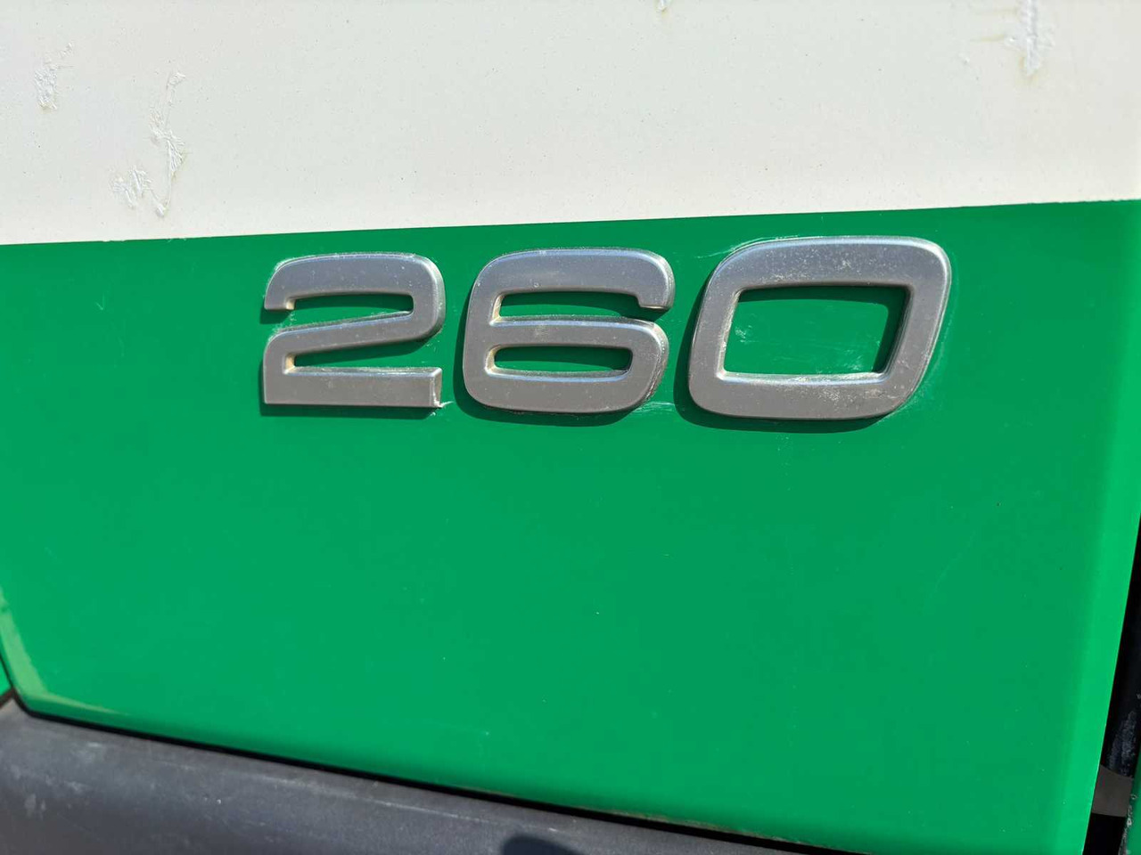 Vrachtwagen VOLVO - FM 9 COOLING 260 - TRUCK: afbeelding 7 Vrachtwagen VOLVO - FM 9 COOLING 260 - TRUCK: afbeelding 7