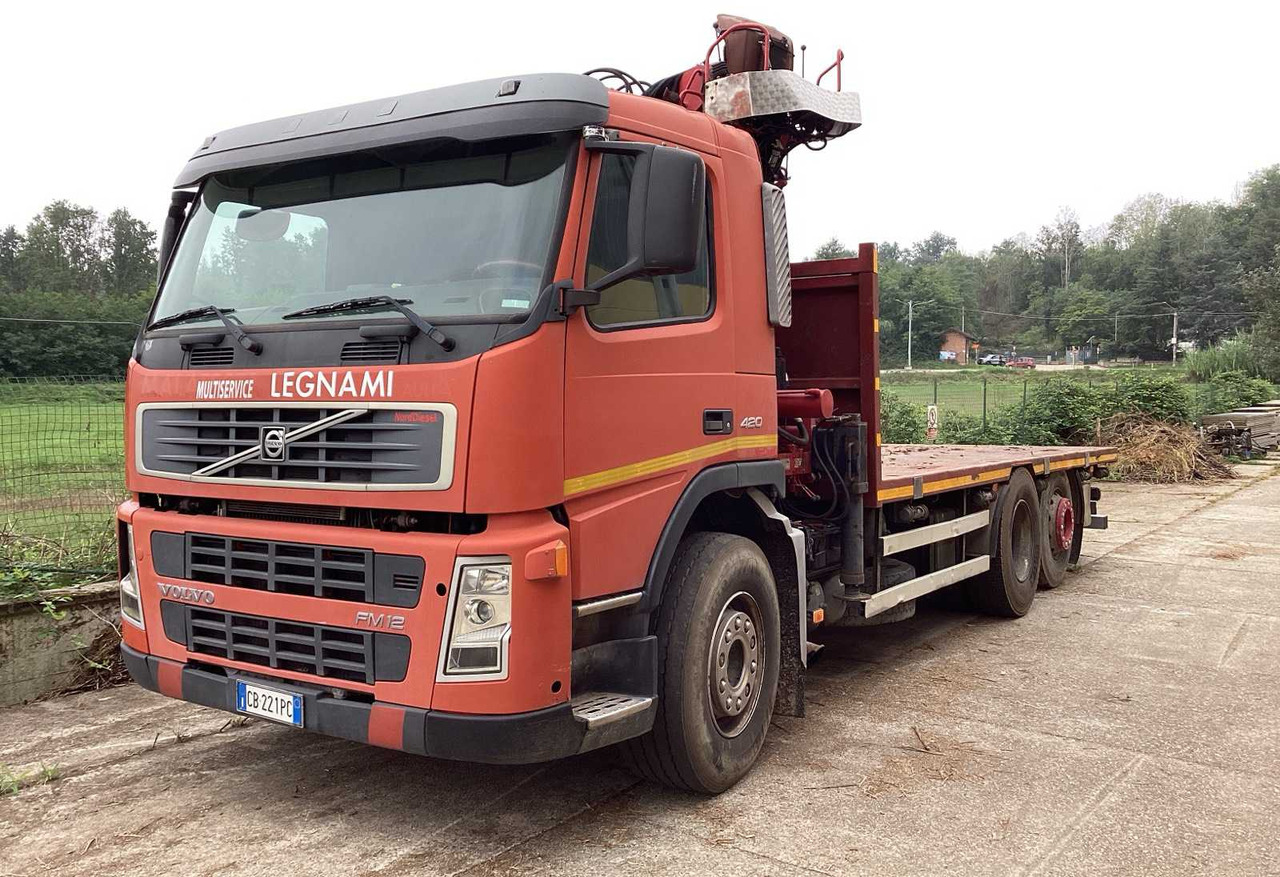 VOLVO - FM12.460 - TRUCK WITH TRAILER - 2002 - Vrachtwagen: afbeelding 1 VOLVO - FM12.460 - TRUCK WITH TRAILER - 2002 - Vrachtwagen: afbeelding 1