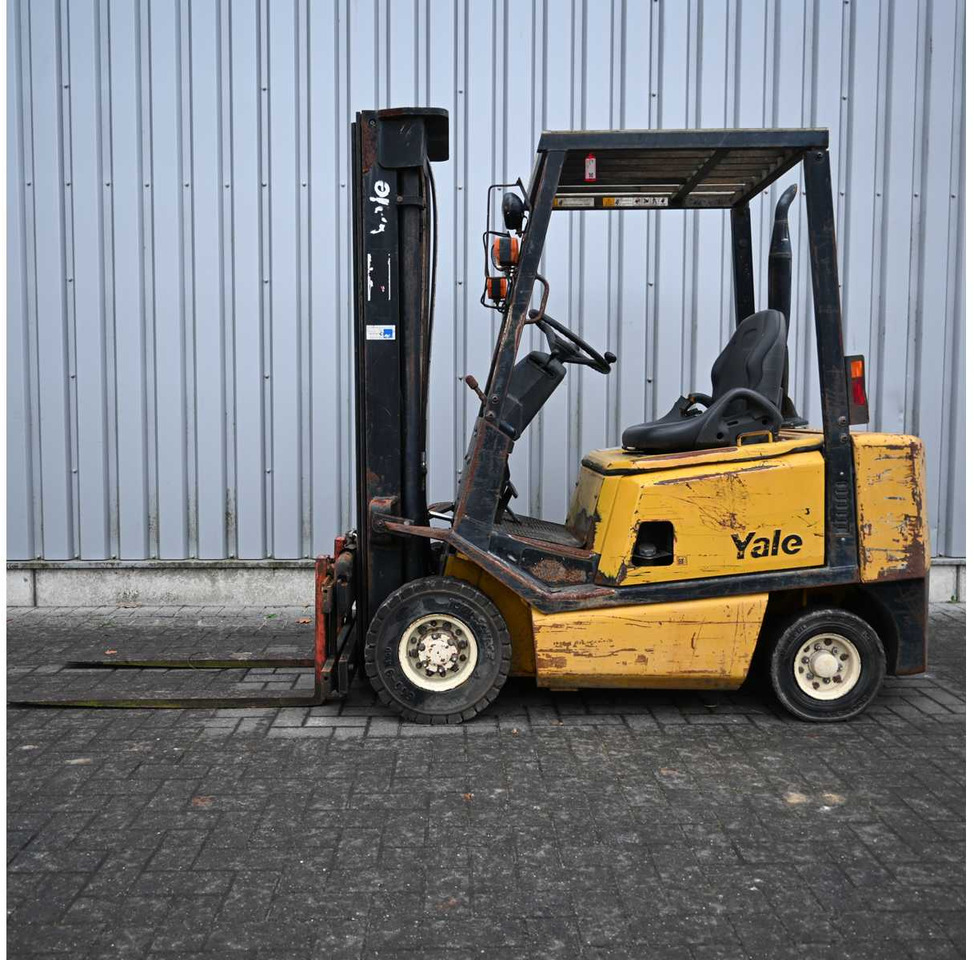 YALE - 1991 - GDP20 - FORKLIFT TRUCK - Heftruck: afbeelding 1 YALE - 1991 - GDP20 - FORKLIFT TRUCK - Heftruck: afbeelding 1