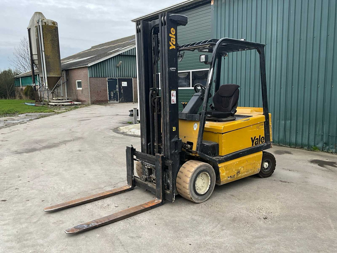 YALE ERP 30ALF FORKLIFT - Heftruck: afbeelding 2 YALE ERP 30ALF FORKLIFT - Heftruck: afbeelding 2
