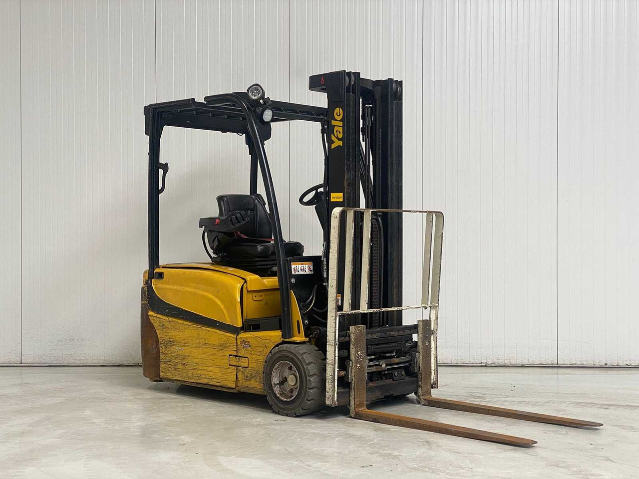 YALE - ERP20VT LWB - FORKLIFT TRIPLEX - FORK POSITIONER - FREELIFT - SIDESHIFT - Heftruck: afbeelding 2 YALE - ERP20VT LWB - FORKLIFT TRIPLEX - FORK POSITIONER - FREELIFT - SIDESHIFT - Heftruck: afbeelding 2