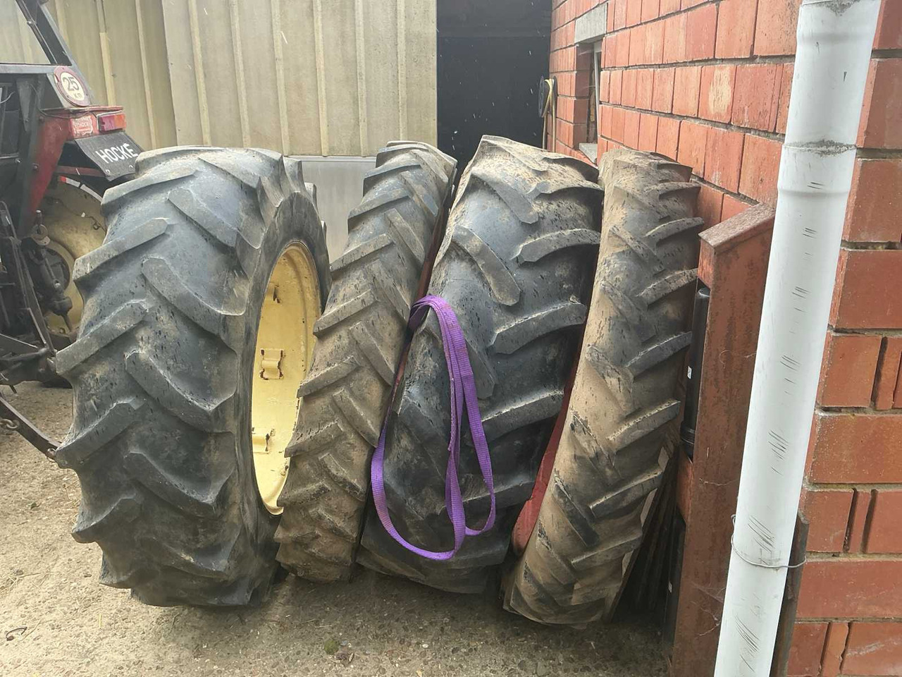 Zetor 7011 - Tractor: afbeelding 4 Zetor 7011 - Tractor: afbeelding 4