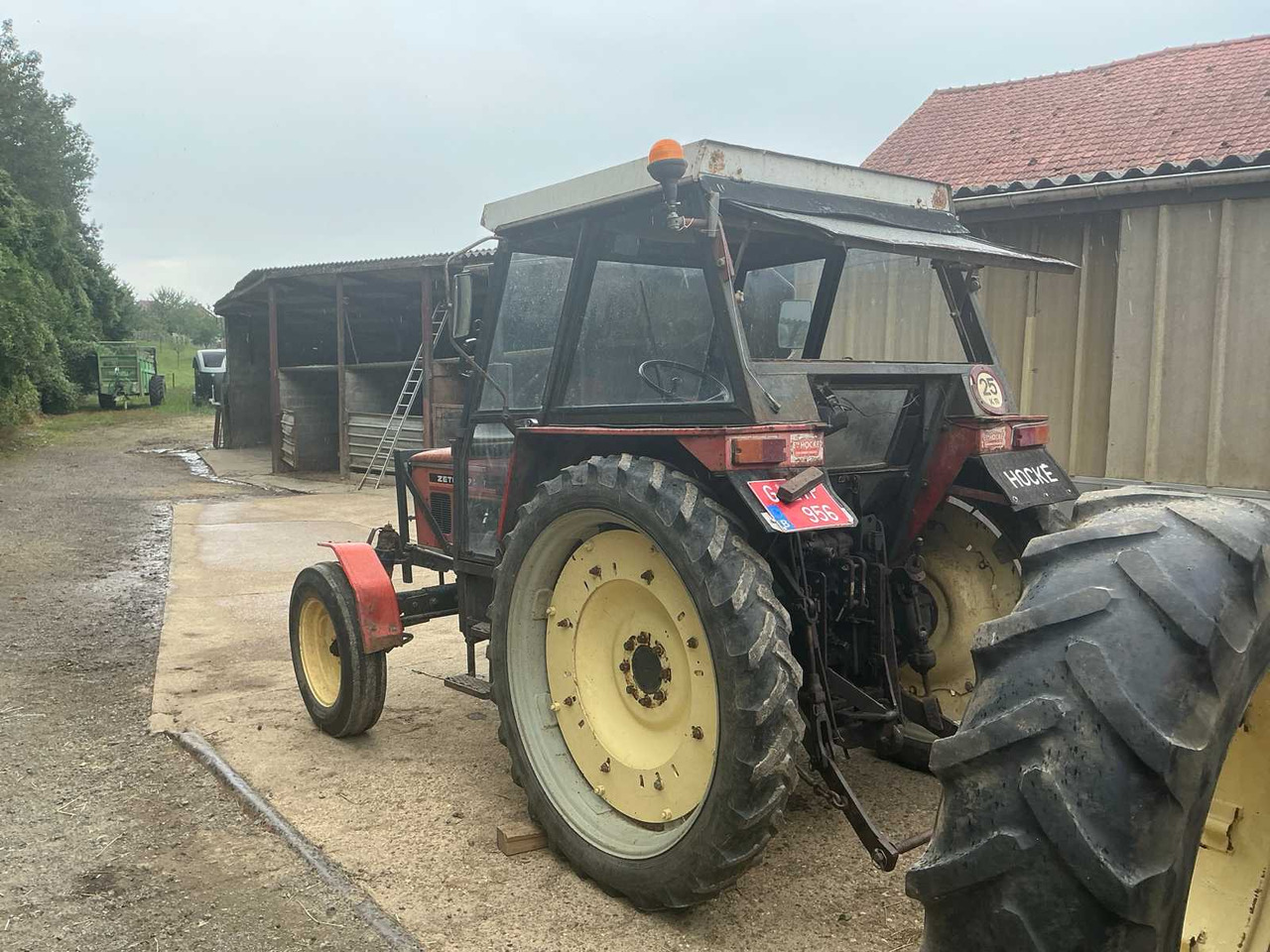 Zetor 7011 - Tractor: afbeelding 3 Zetor 7011 - Tractor: afbeelding 3