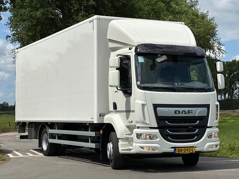 DAF LF 260 LF 260.14 EURO6. 2023. 83447km 720x248x235. 7233kg Laadvermogen!! - Bakwagen: afbeelding 2 DAF LF 260 LF 260.14 EURO6. 2023. 83447km 720x248x235. 7233kg Laadvermogen!! - Bakwagen: afbeelding 2