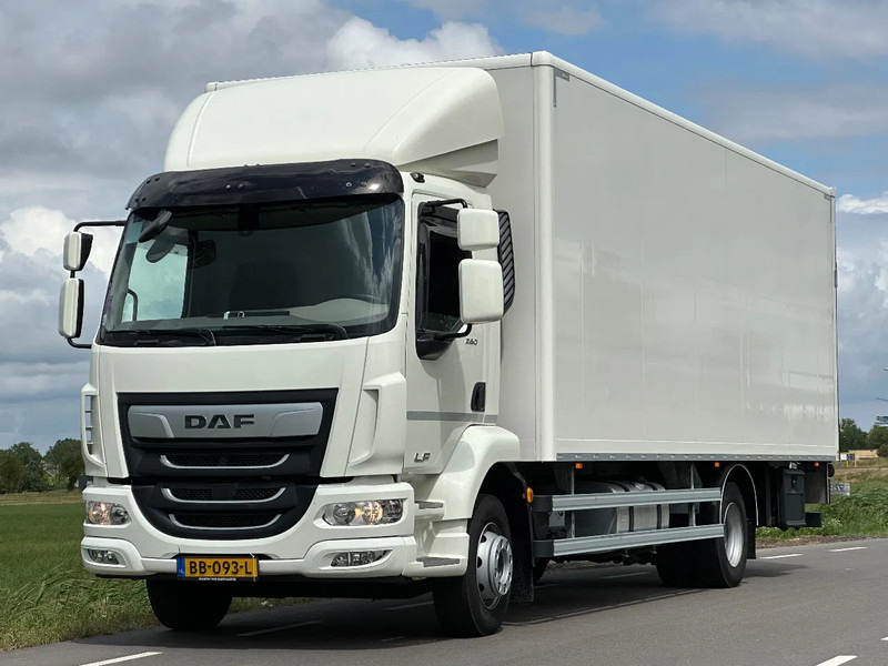DAF LF 260 LF 260.14 EURO6. 2023. 83447km 720x248x235. 7233kg Laadvermogen!! - Bakwagen: afbeelding 1 DAF LF 260 LF 260.14 EURO6. 2023. 83447km 720x248x235. 7233kg Laadvermogen!! - Bakwagen: afbeelding 1